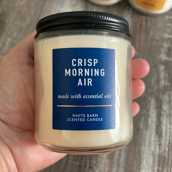 NWT Bath & Body Works White Barn Single Wick Candle - Picture 5 of 10